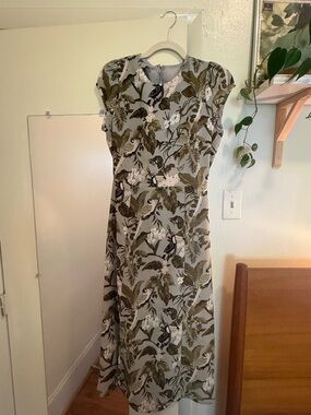 Gavin Style Midi Dress